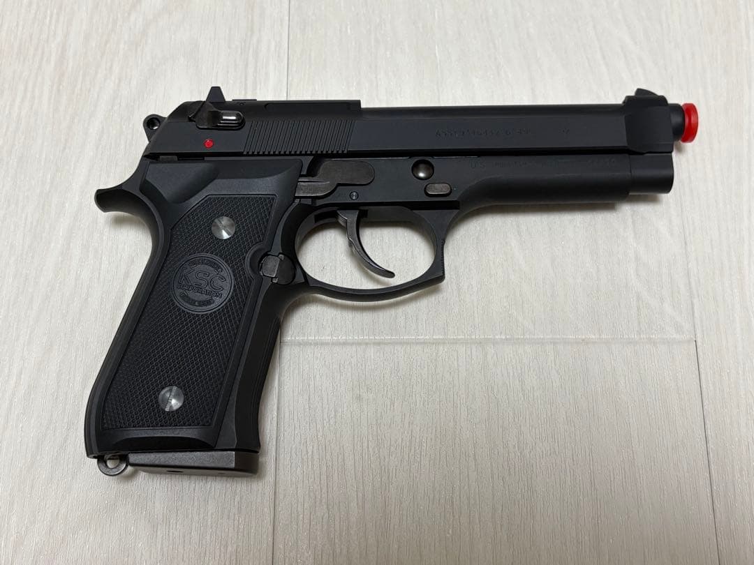 【ほぼ新品】ガスガン KSC U.S.9mm M9 ヘビーウェイト