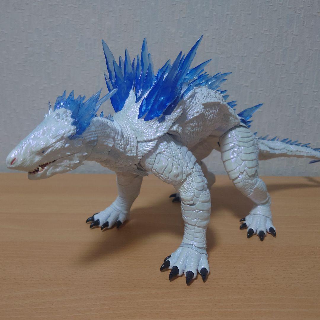 S.H.MonsterArts　シーモ