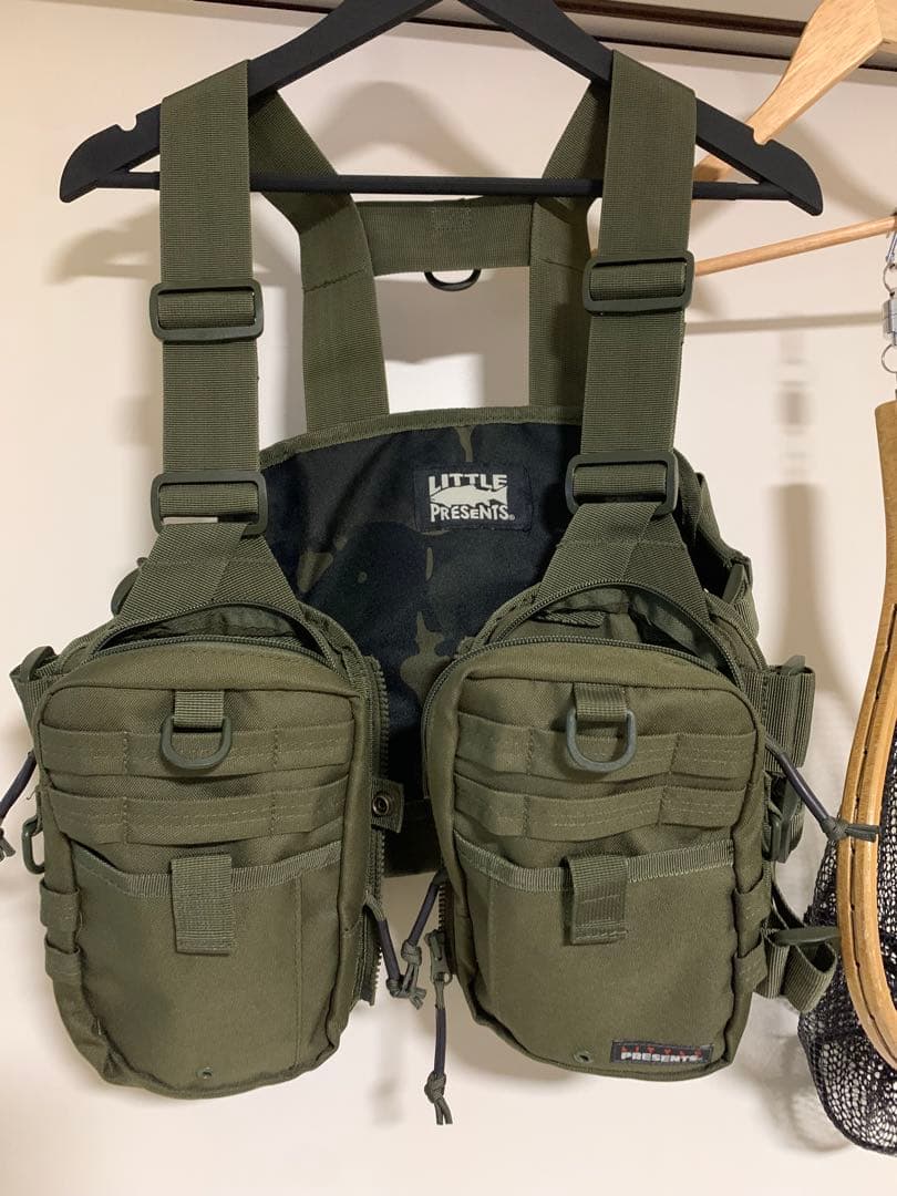 リトルプレゼンツ　ストラップベスト　ネオ　オリーブ
