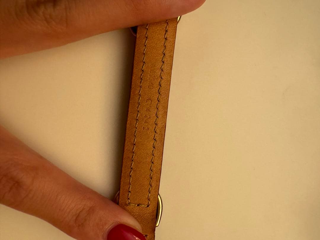 犬用　首輪　ルイヴィトン　LV VUITTON 美品