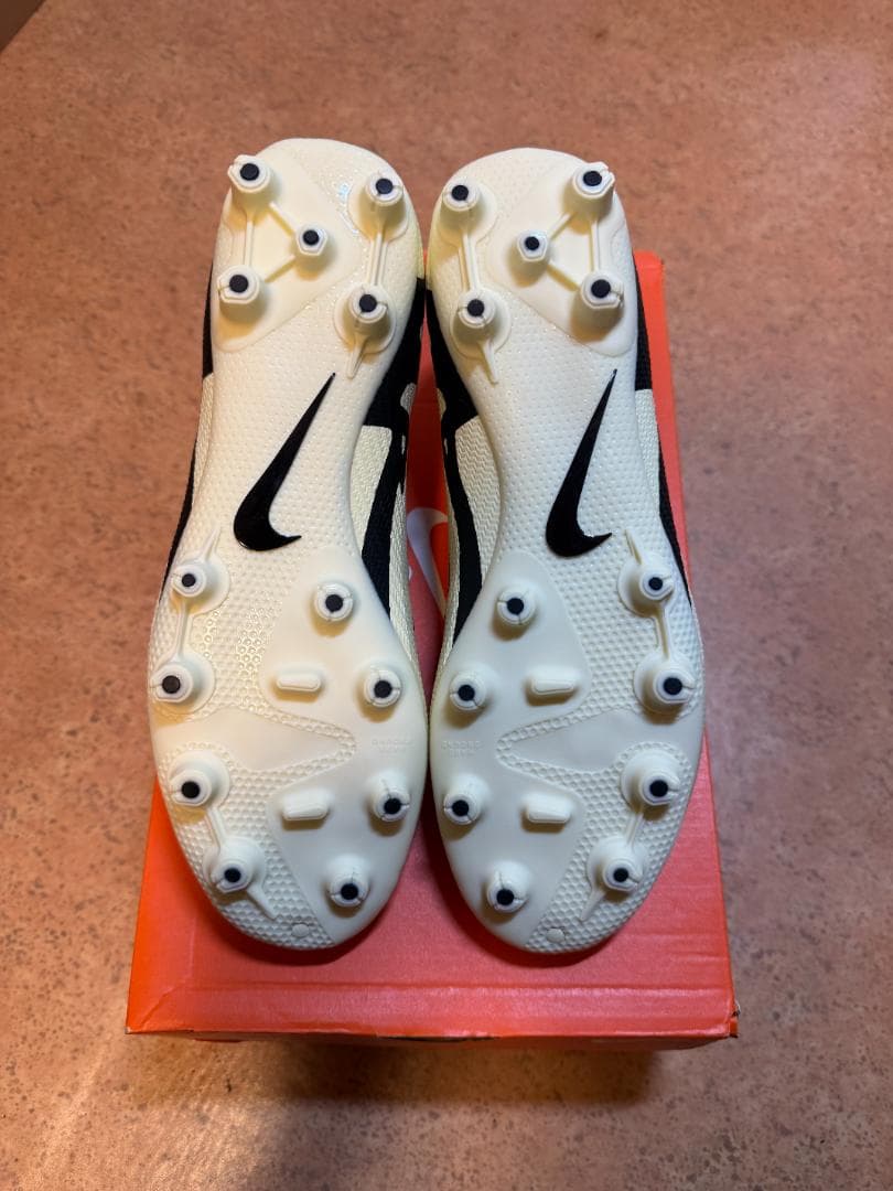 新品未使用NIKE AIRZOOM MERCURIAL VAPOR15PROHG