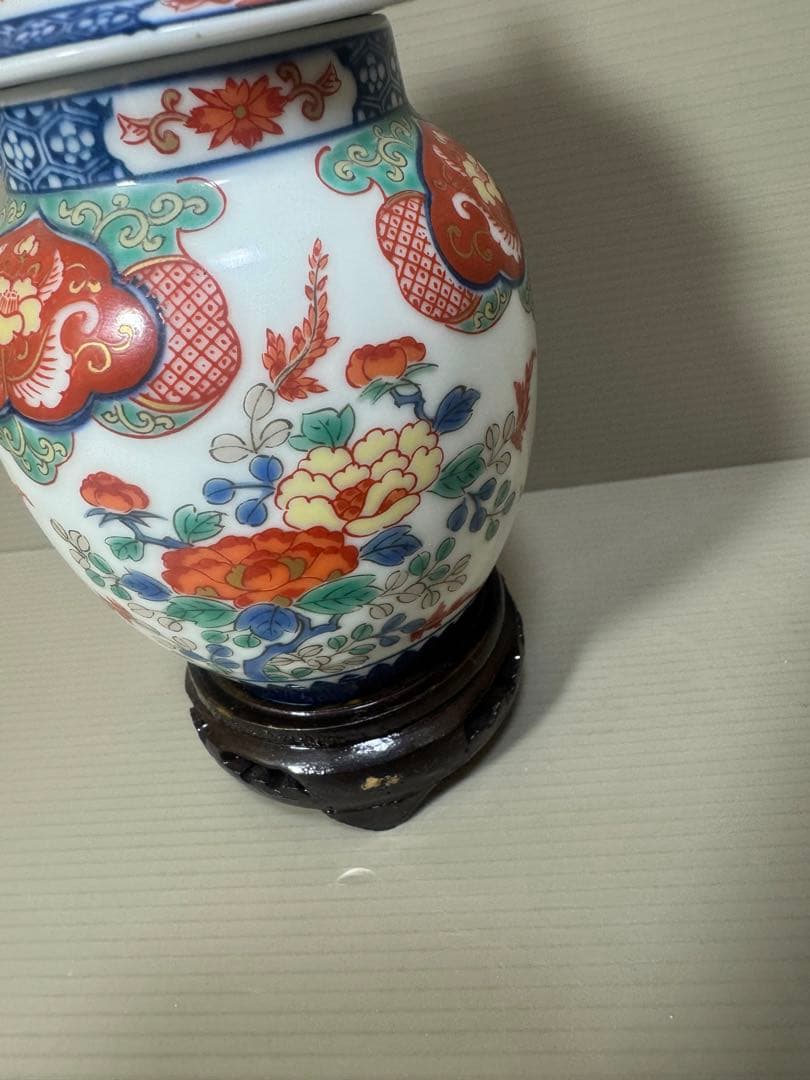 2179  有田焼　古伊萬里　沈香壷　花台付き