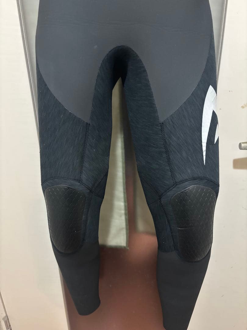 美品　REVO　レボリューション　セミドライ　 日本製　Lサイズ相当