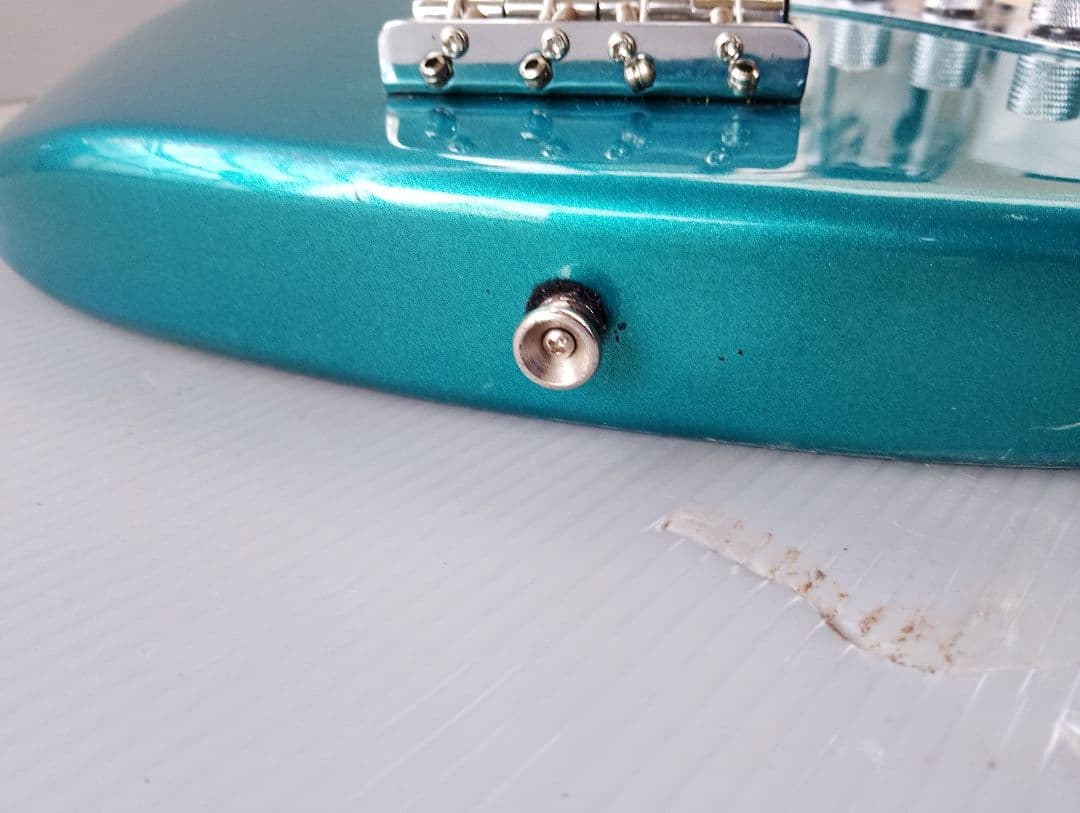 Bacchus（バッカス）のジャズベースタイプのエレキベース(あ84)