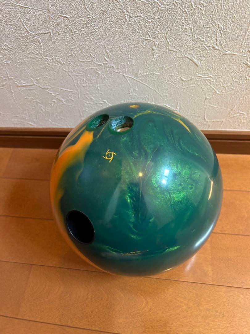 ボウリング　ウルトラバイト