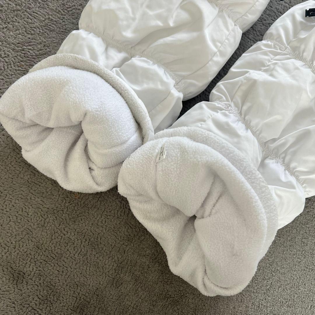 パーリーゲイツ　レッグウォーマー　中綿入り　ダウン　レディース　ロゴ入り　白色