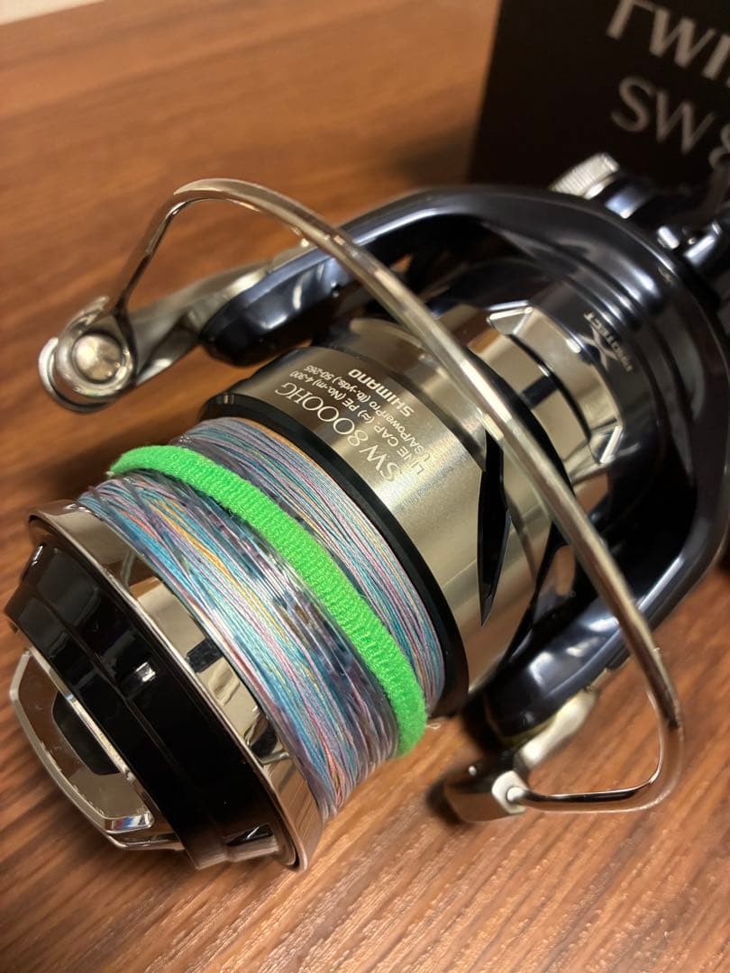 21TWIN POWER SW8000HG スピニングリール