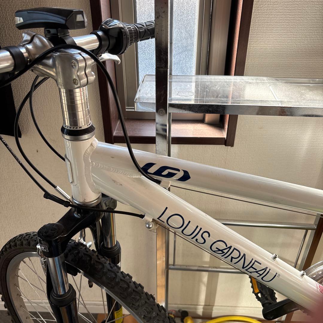 ルイガノ　24インチ　子供用　自転車　白　ライト付き