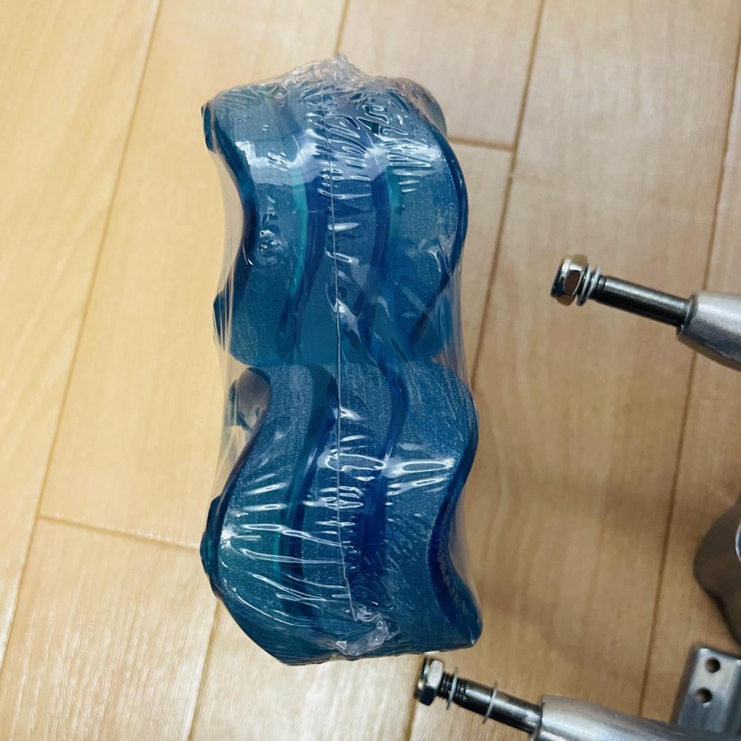 サーフスケート　YOW S5同機能トラック+話題の四角ウィール　足回りセット