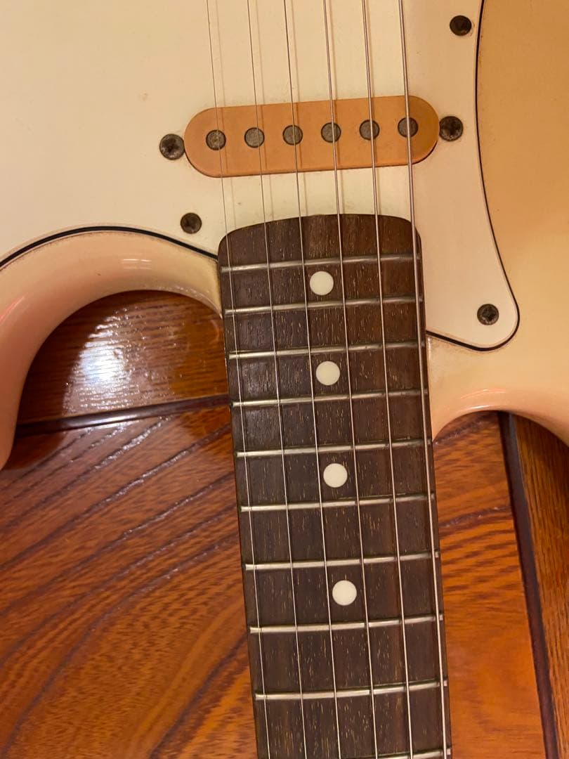 Squier fender japanストラトキャスター Eシリアル