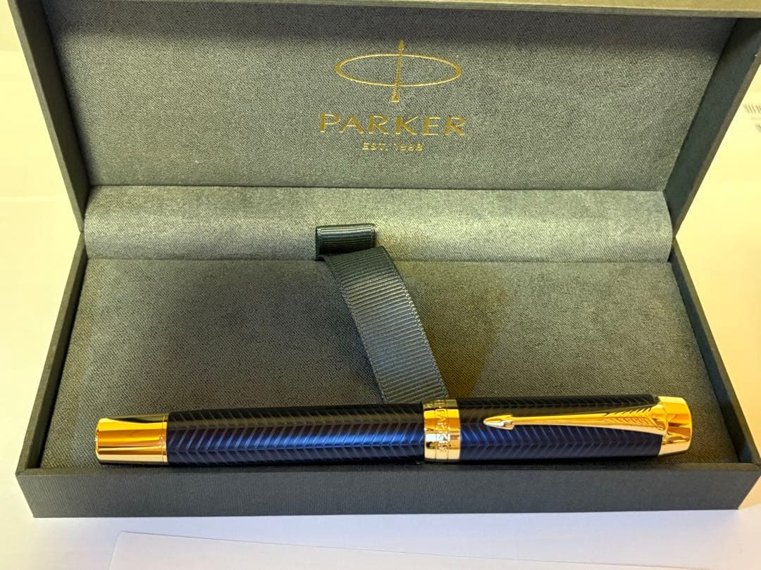 Parker 万年筆 紺・金 専用ケース付き