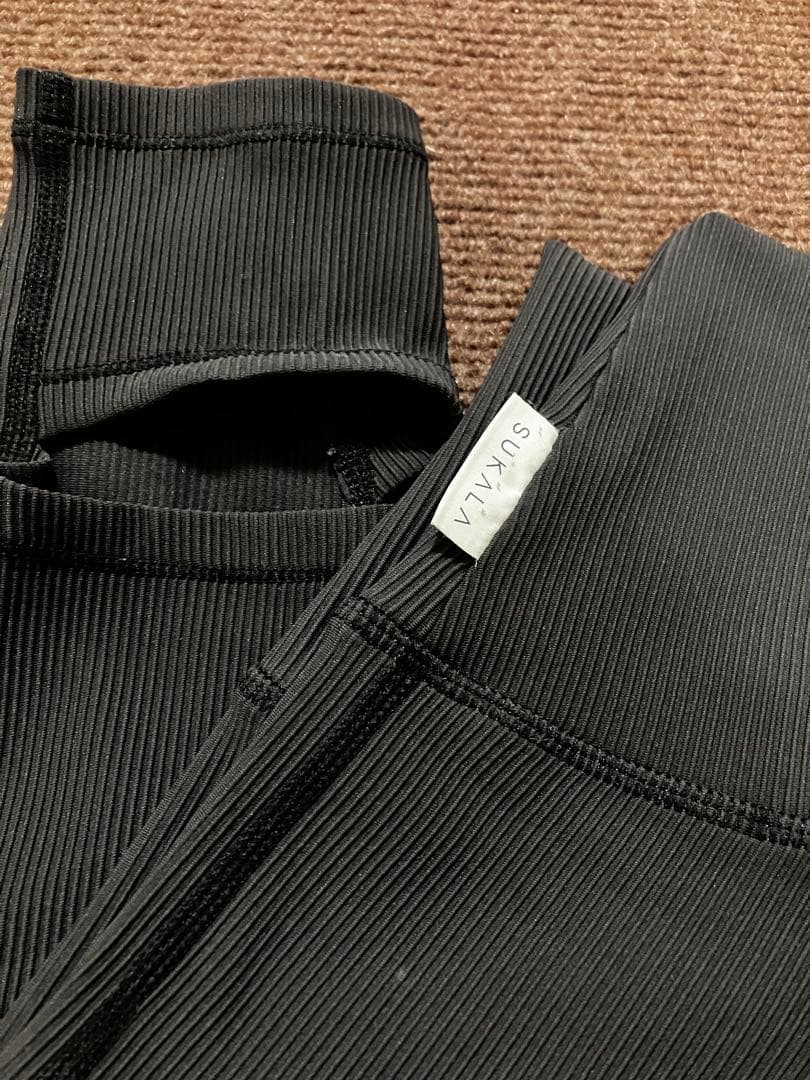 SUKARA リブソリッドトレンカ ブラック S ヨガレギンス