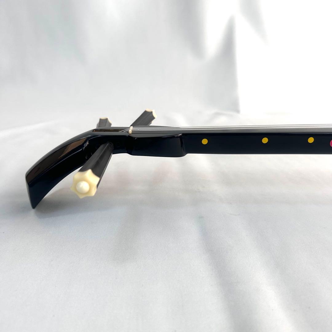 【美品】沖縄三線 三味線 人工革 合皮 ヘビ柄　ハードケース付 民族楽器 弦楽器