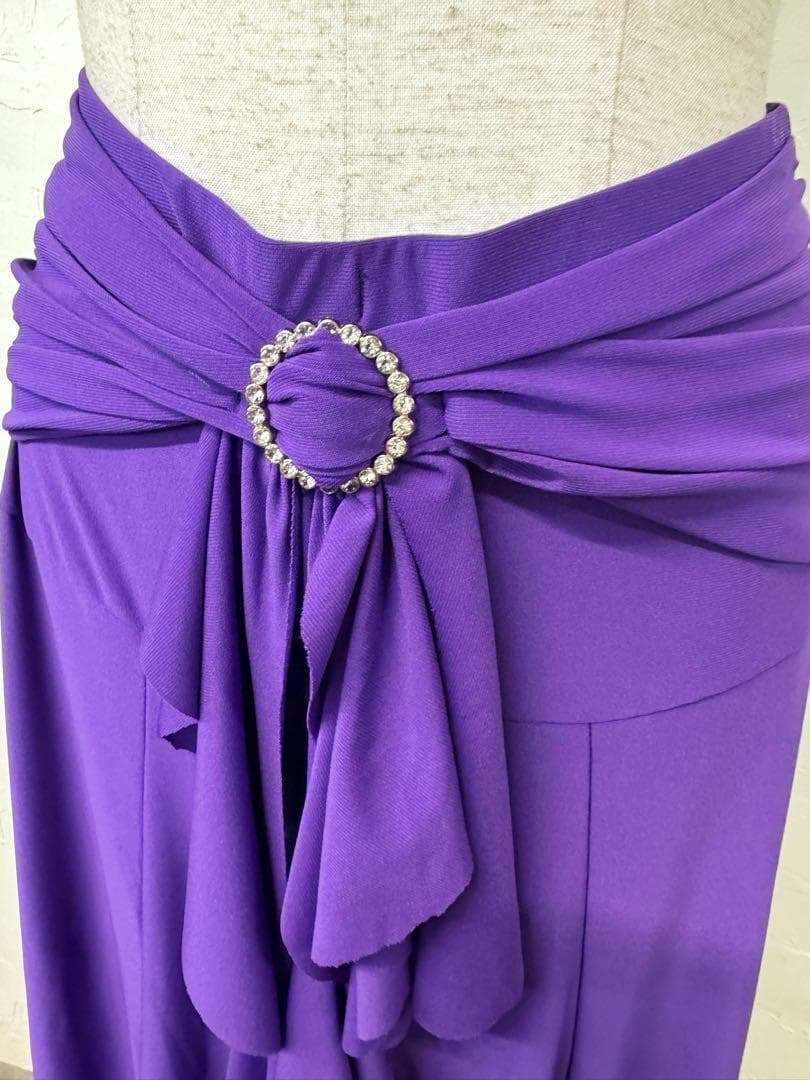 【上品】新品　フリル＆バックル付き　社交ダンス用スタンダードスカートｂ911