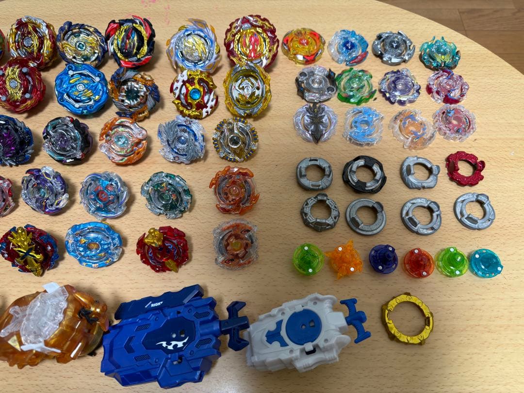 ベイブレードバースト まとめ売り ランチャー付き