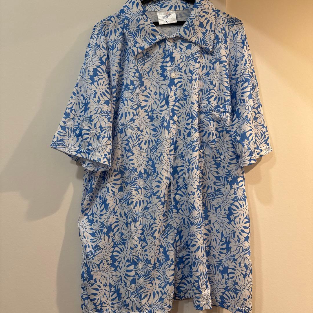ドジャース　アロハシャツ