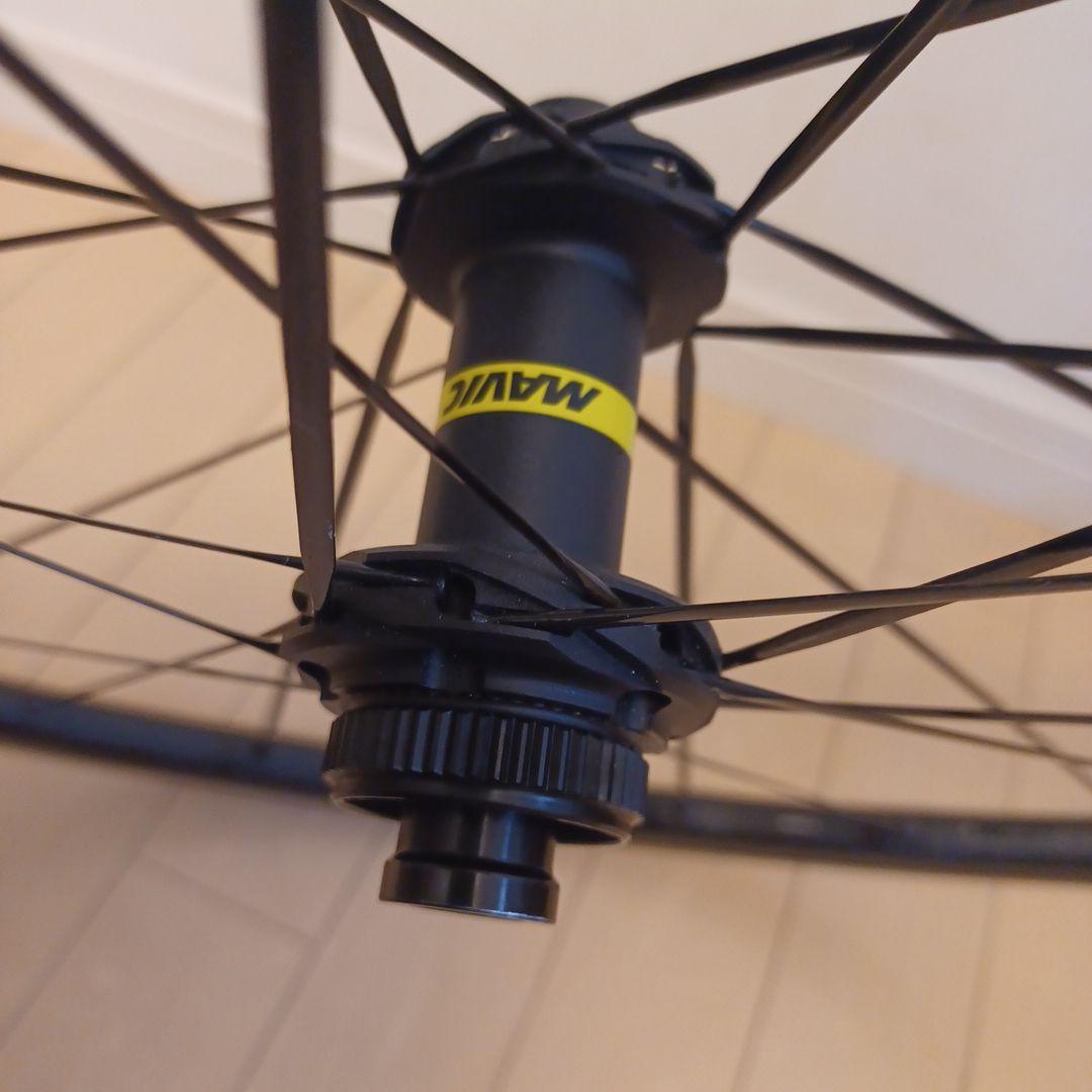 MAVIC キシリウム SL 25 DISC UST ホイールセット