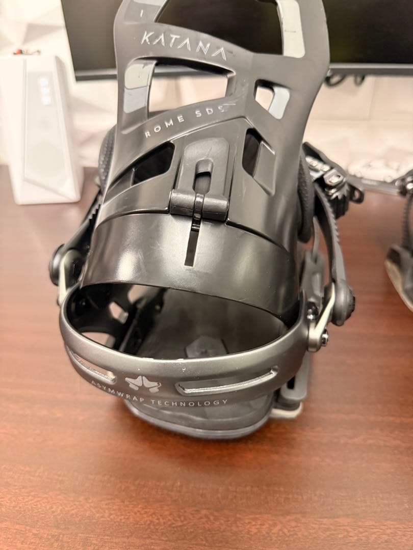 ROME SDS KATANA スノーボードビンディング