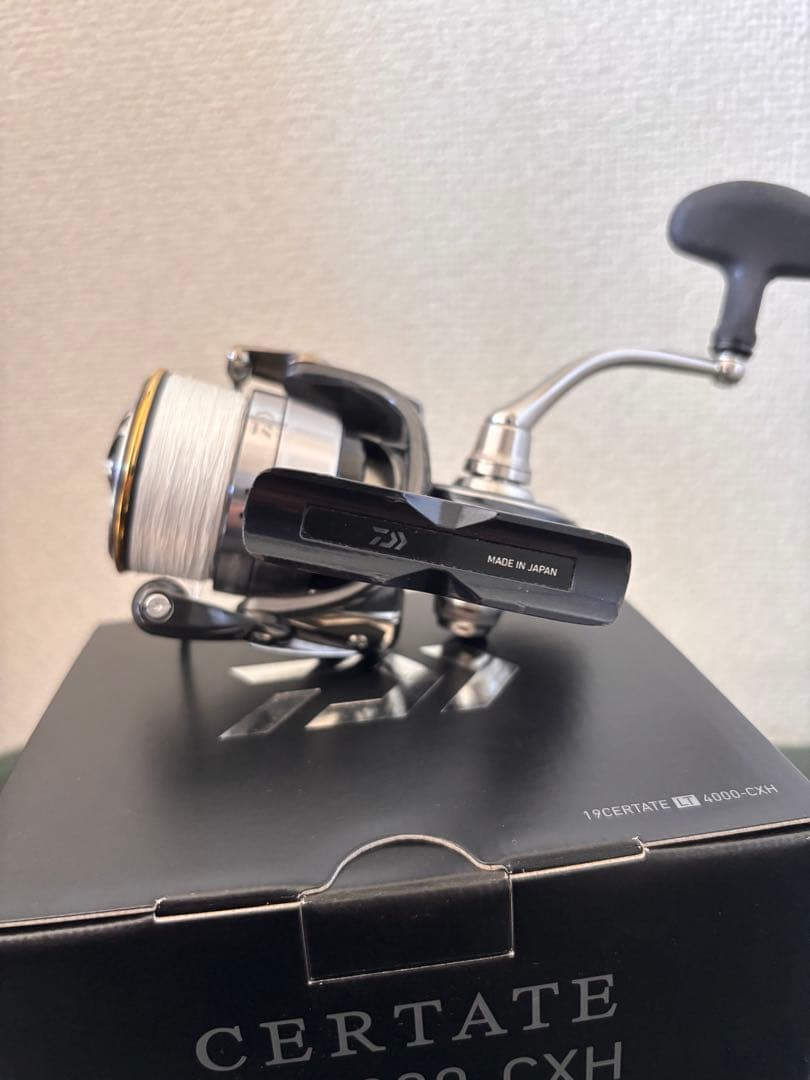 Daiwa CERTATE LT4000-CXH スピニングリール