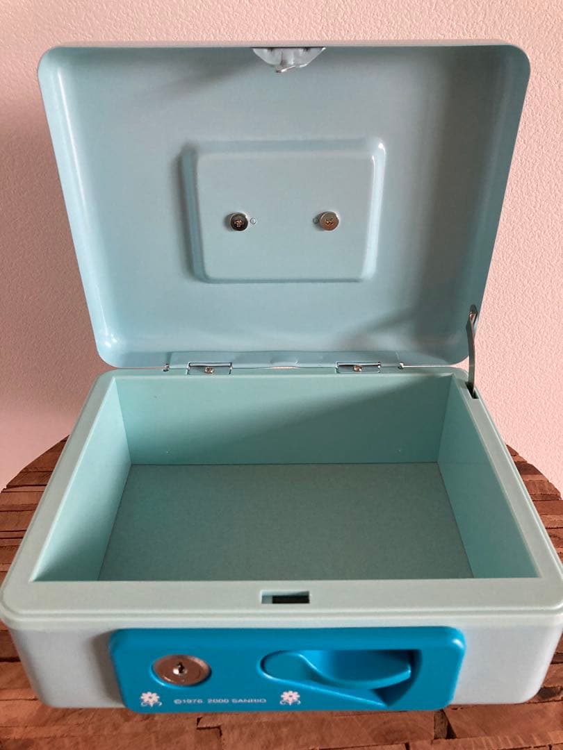 激レア！希少！キティ　手さげ金庫