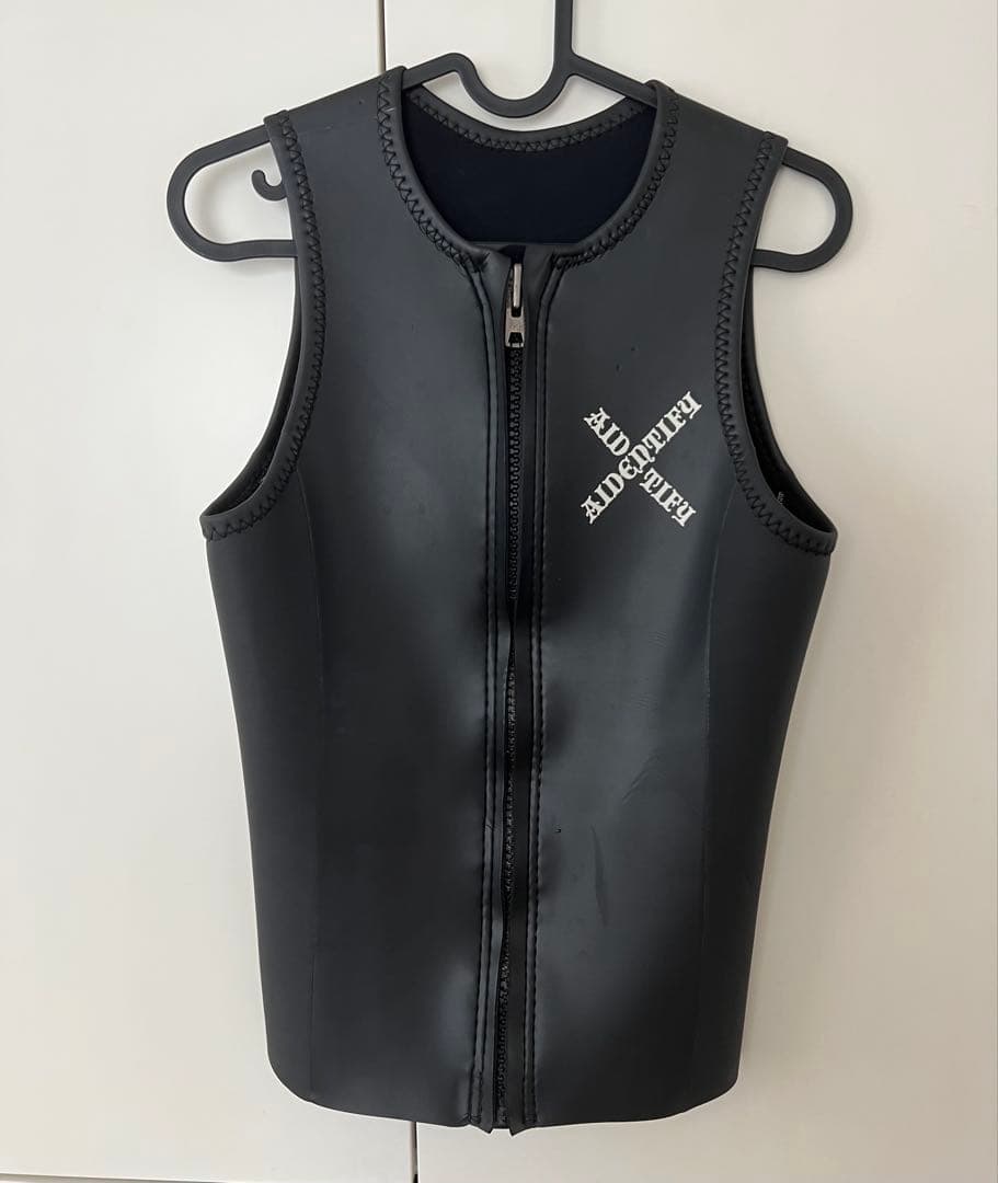 aidentify アイデンティファイ ベスト