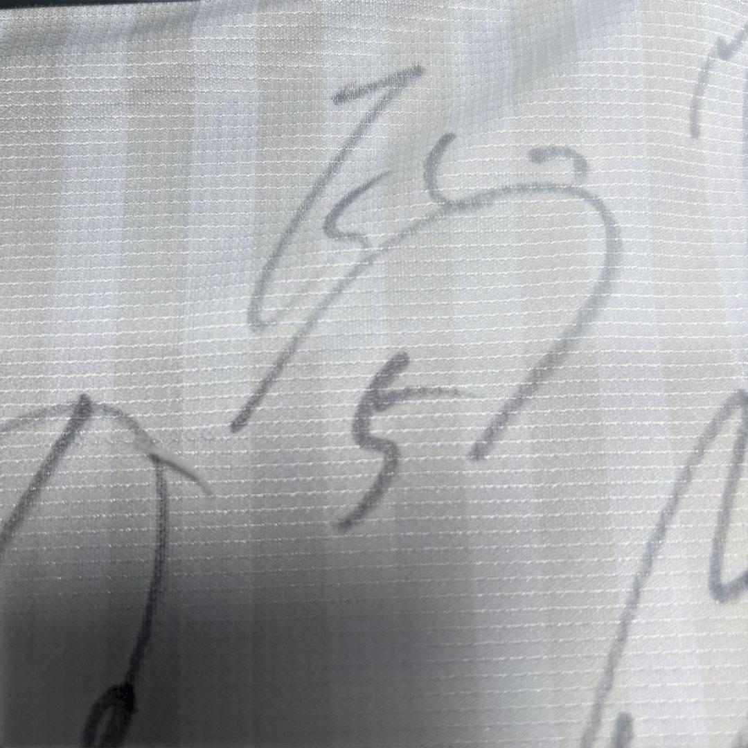 33人のサイン入り！川崎フロンターレ2018年のアウェイユニフォーム