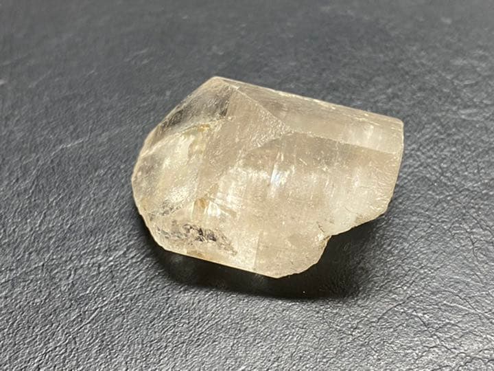 シャンパン　トパーズ　シャンパントパーズ　17.8g