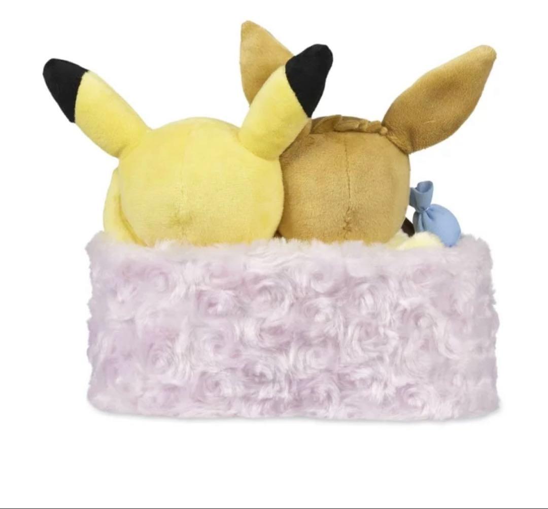 ポケモンセンター ぬいぐるみ ピカチュウ & イーブイ ハートバスケット