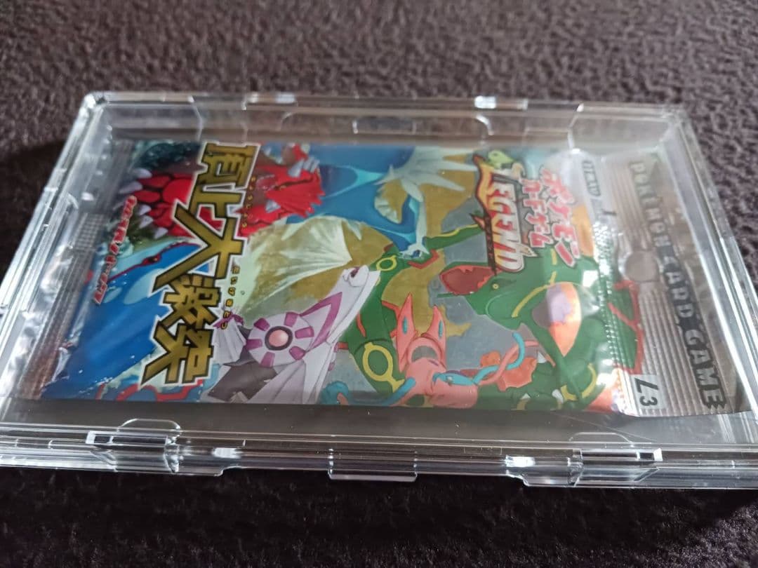 ポケモン　カードゲーム 頂上大激突　1ed 未開封パック LEGEND　ケース付