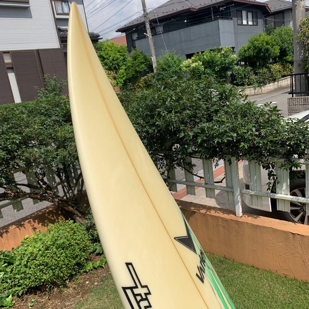 Varley ショートボード　サーフボード　5'10