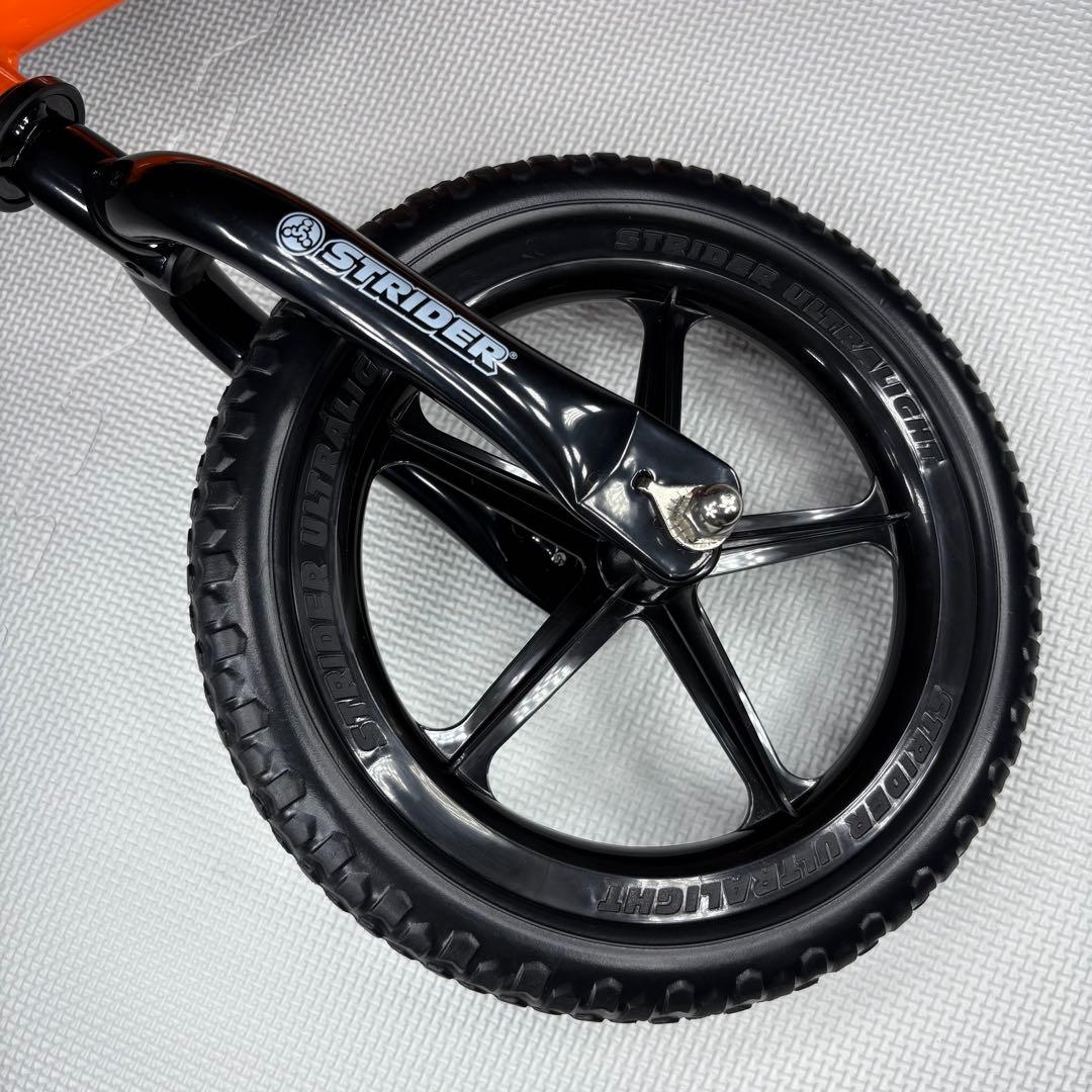 【新品級】STRIDER スポーツ バランスバイク オレンジ 12インチ