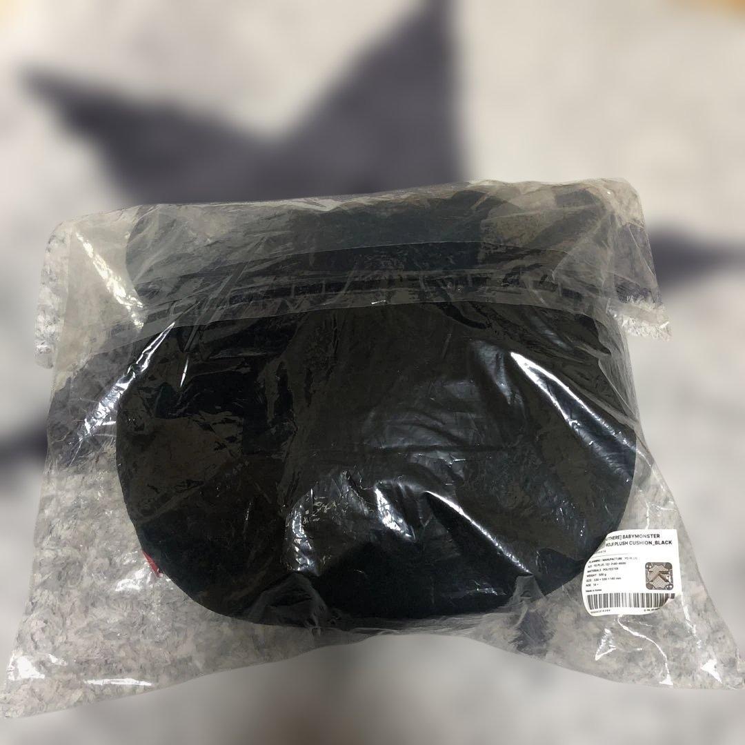 BABYMONSTER ホーンエモジプラッシュクッション ブラック