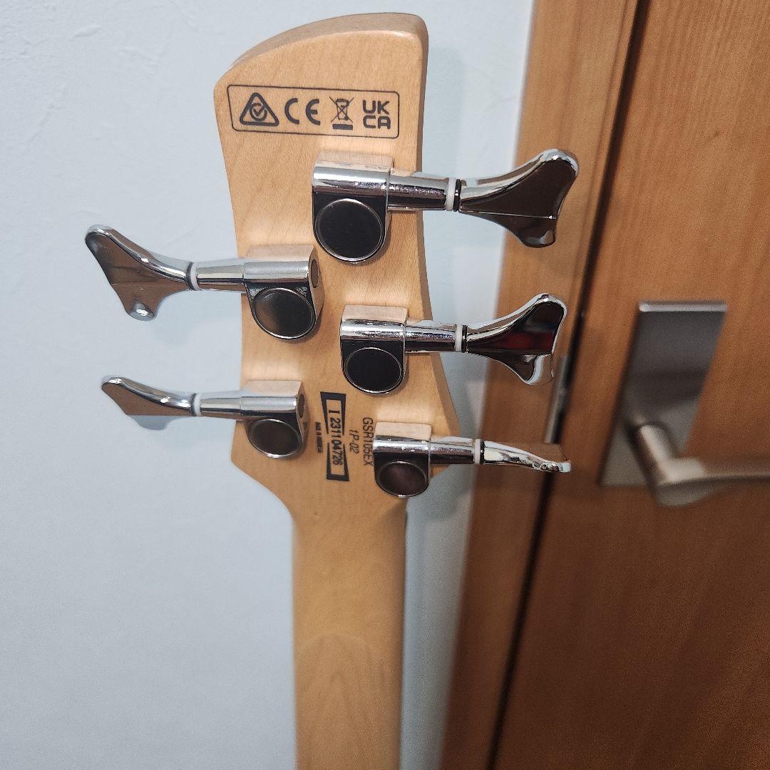 Ibanez Gio ５弦エレキベース