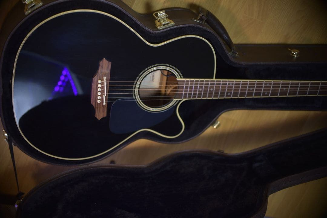 タカミネTakamine アコースティックギター ブラック　状態良し