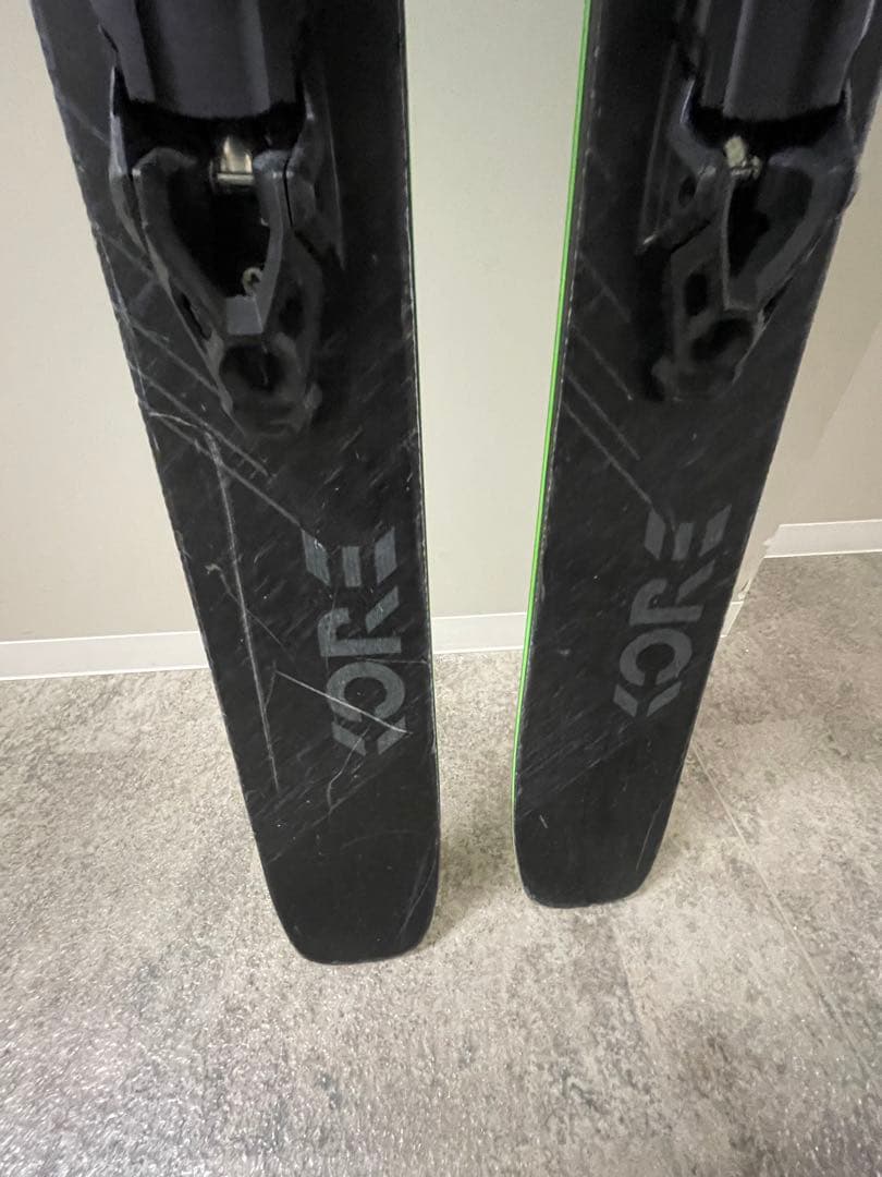 ケンチャン　KORE のバックカントリースキー　ツアービンディング＆シール