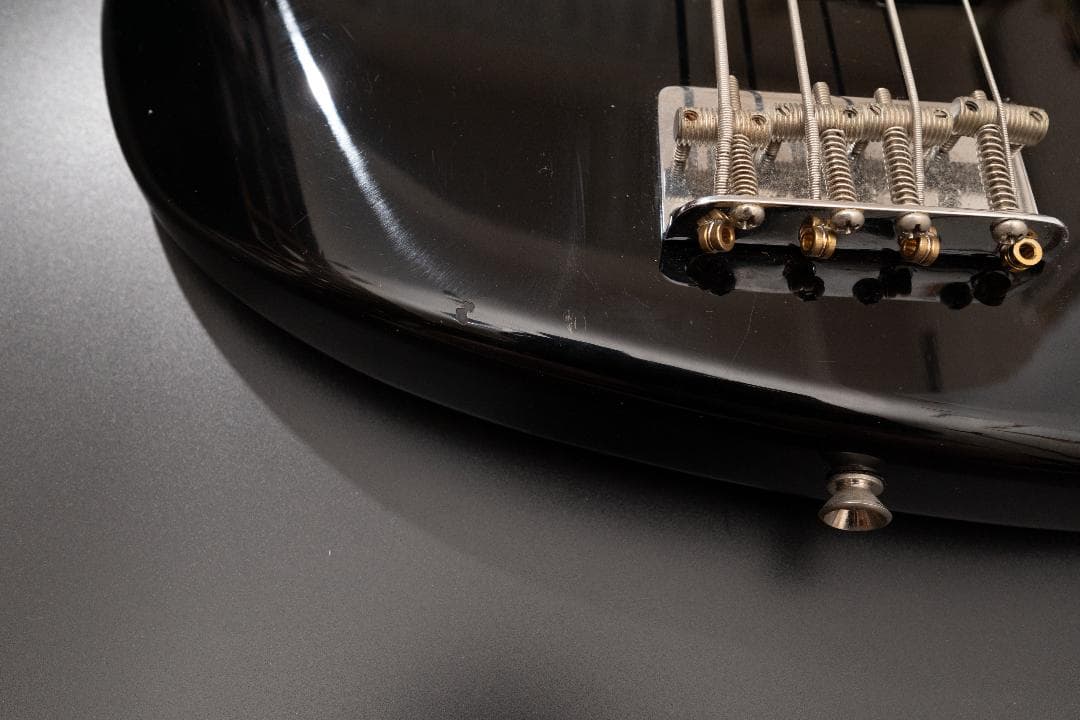 Squier ジャズベース FENDER vintageピックアップ換装 済み