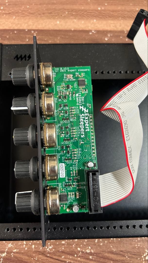 鍵盤楽器 Expert Sleepers - ivo