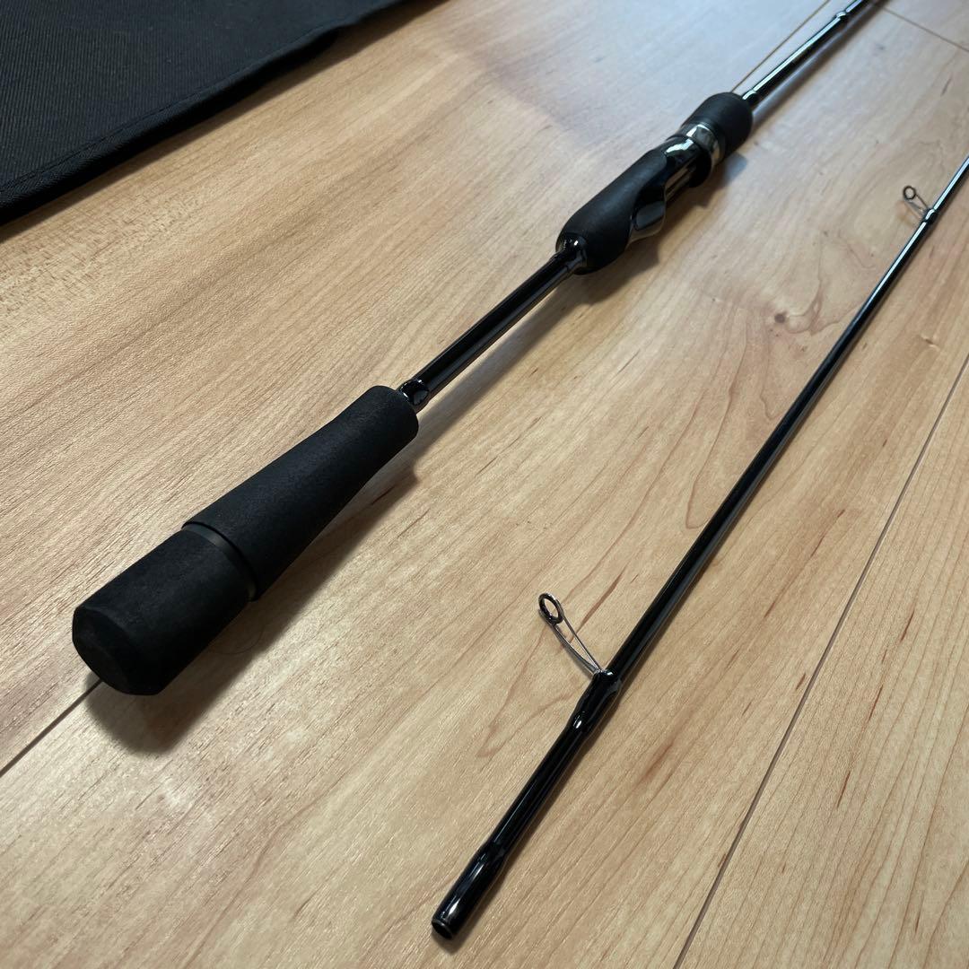 美品エギングロッド　ブラックライオン　ラーテル87