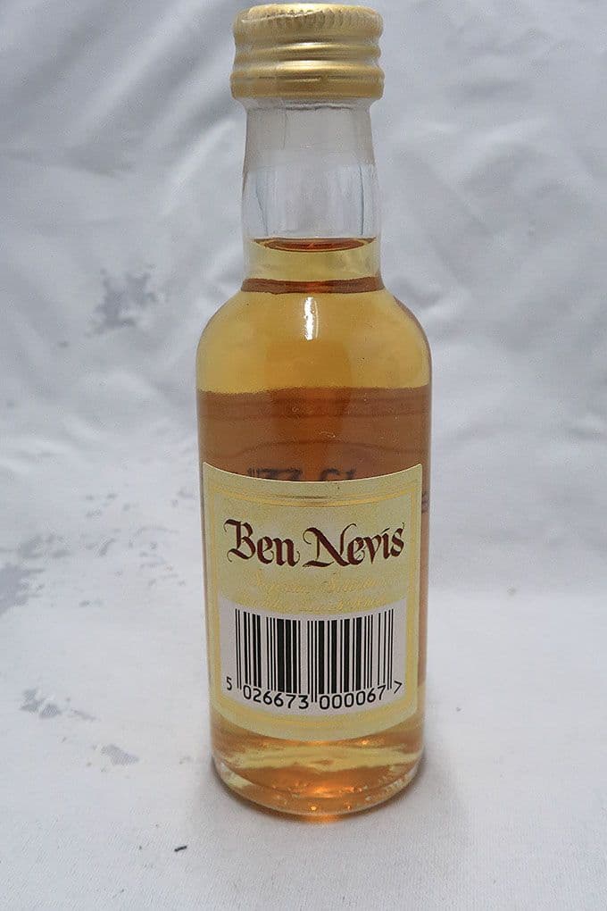 ベンネヴィス ブレンデッドウィスキー ミニチュアボトル２種