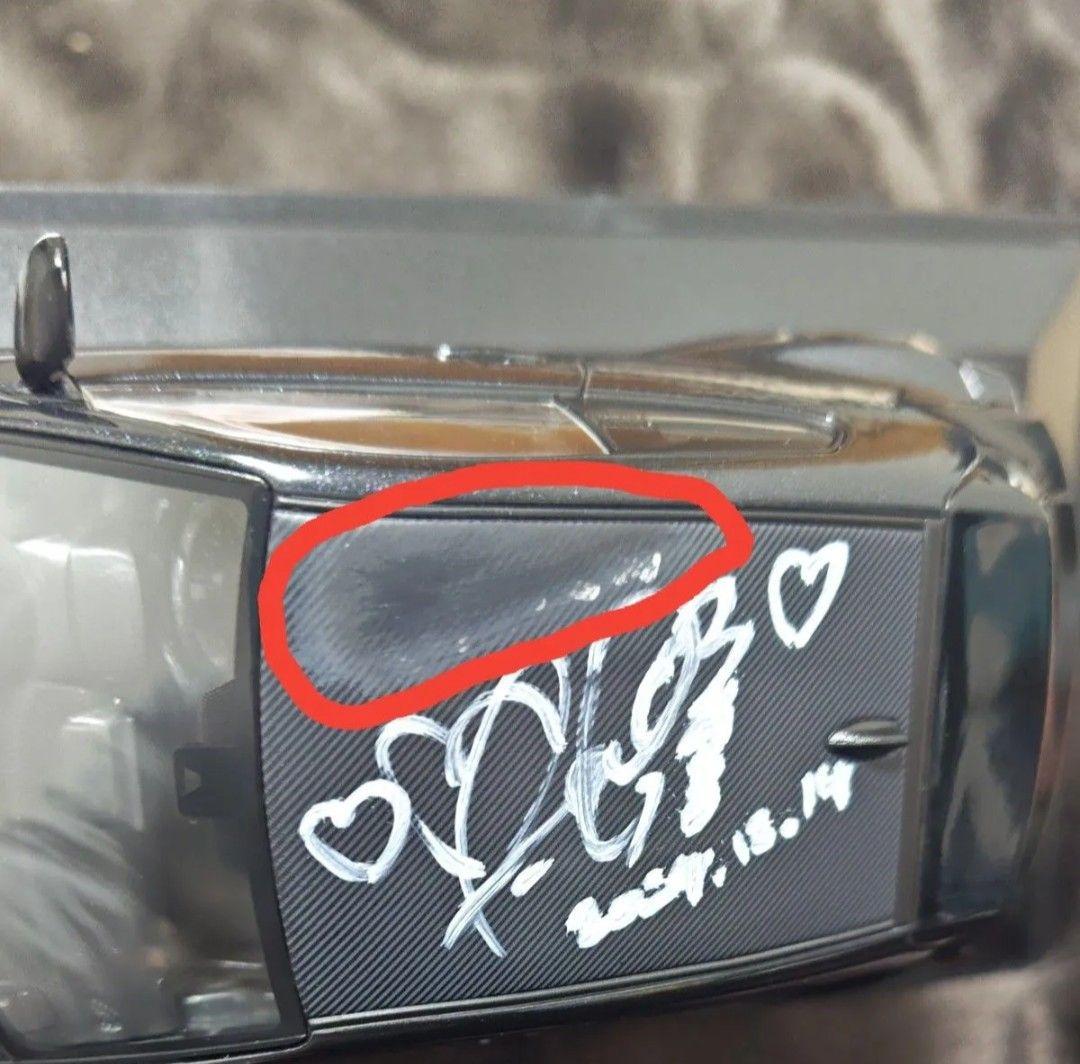 【訳あり】トヨタGRヤリス30/1スケールダイキャストミニカー荏崎ろあサイン入り