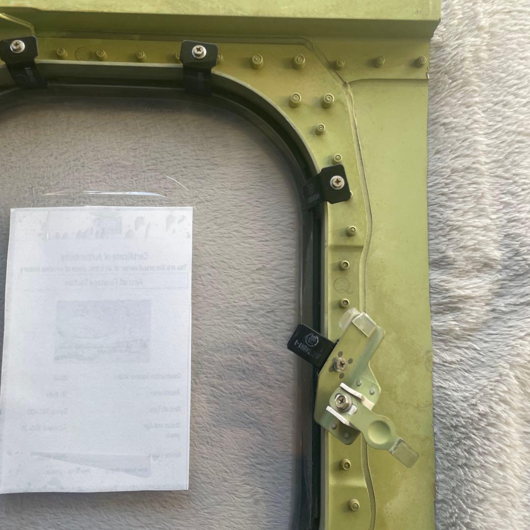 KLMオランダ航空 B747-400M PH-BFV 窓 本物の航空機部品