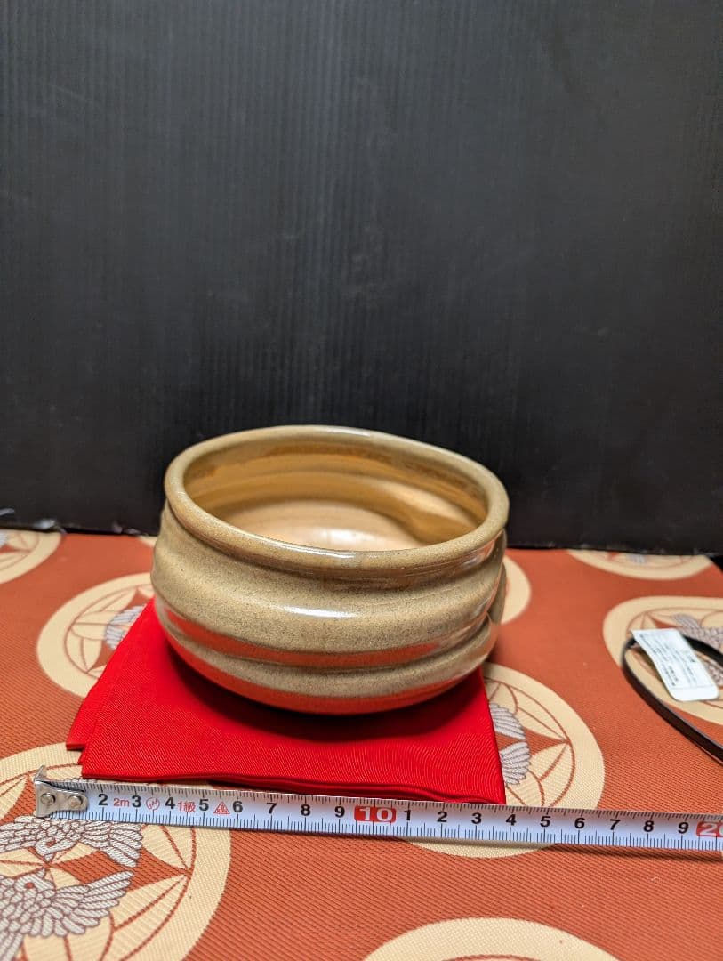 金色 陶器 丸型 茶道具水指