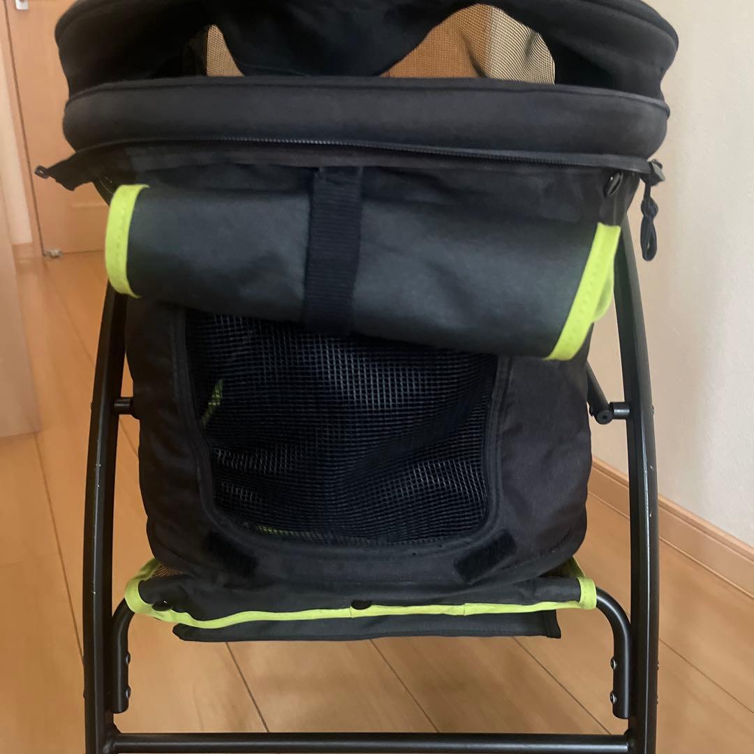 Field Slate ペットカート 黒/グレー/ネオンイエロー