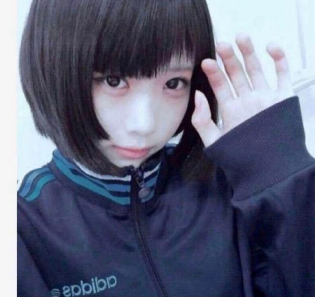 天使界隈あのちゃん♡着用同色アディダスadidasジャージアウター