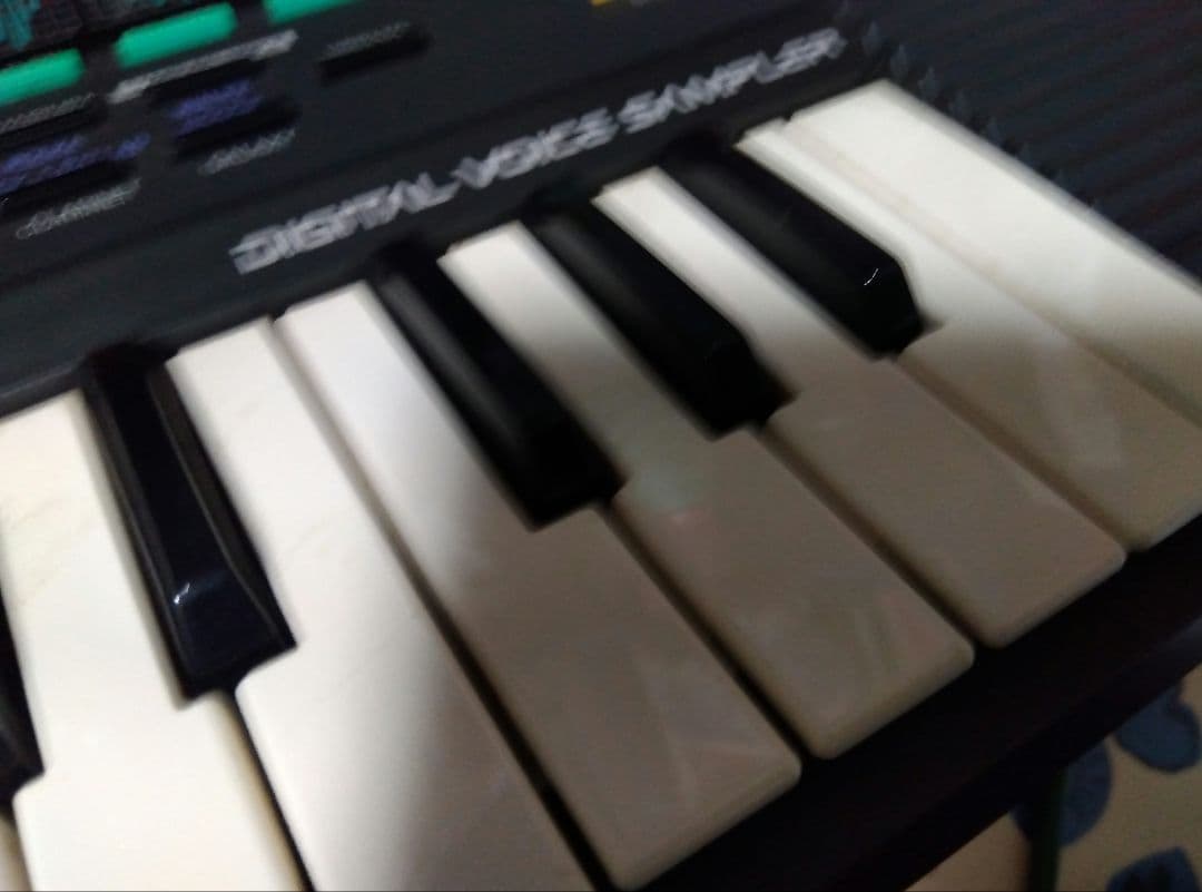 鍵盤楽器 Yamaha Digital Voice Sampler vss-33