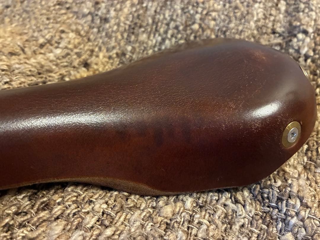 Gilles BERTHOUD ジルベルソー サドル