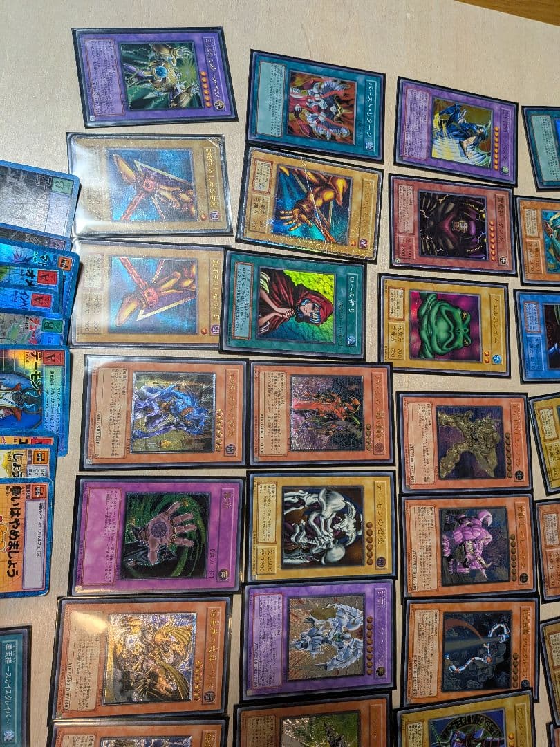 【最終値下げ】遊戯王カード　まとめ売り　レリーフ　初期、2期、3期