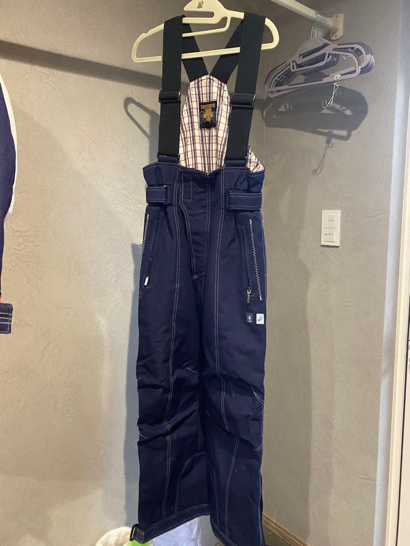 美品☆DESCENTE デサント スキーウェア　上下セット　上S 下SS