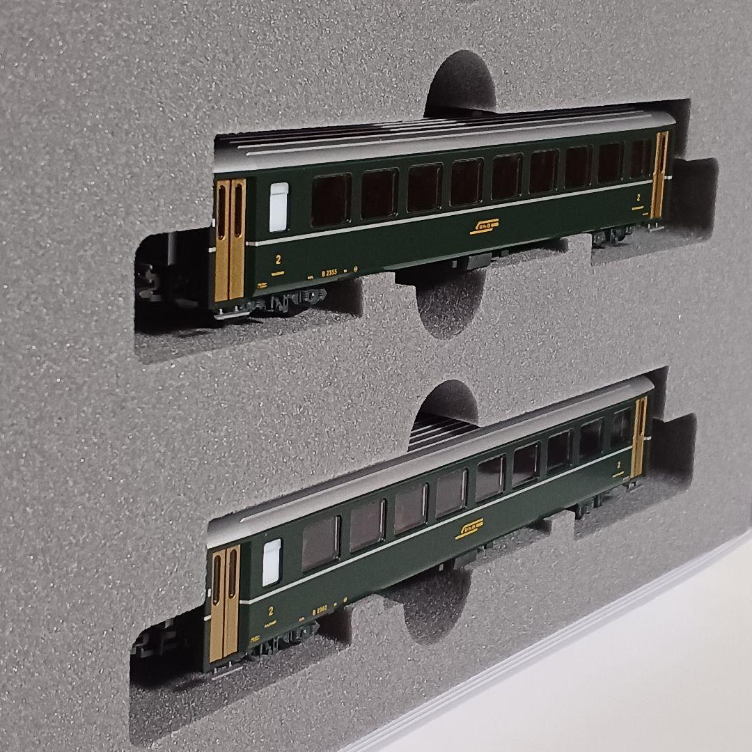 や*ま様 KATO Ge6/6 レーティッシュ・クロコダイル+アルプスの緑の客車