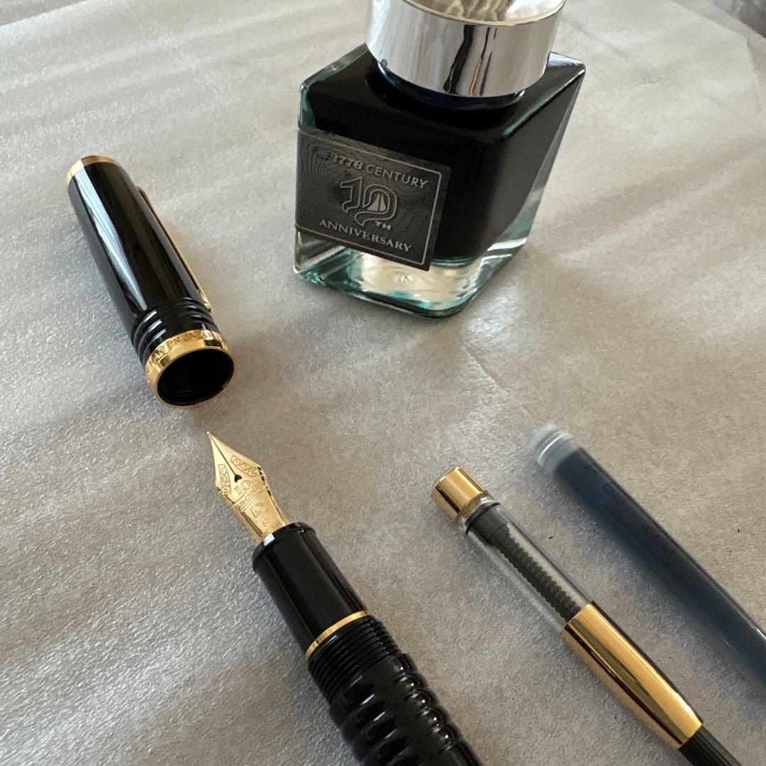 プラチナ万年筆　ディケイド　F字　新品未使用品